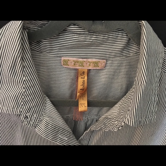 Shirt - Picture 3 of 3